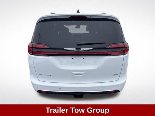 2025 Chrysler Pacifica L