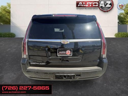 2017 Cadillac Escalade Luxury