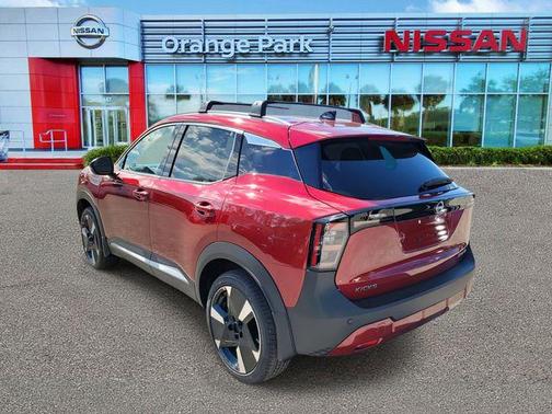 Scarlet Ember Tintcoat 2026 Nissan Kicks SR