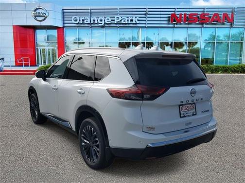 2025 Nissan Rogue Platinum