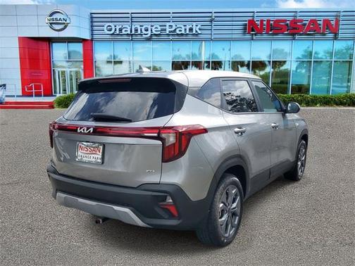 2024 Kia Seltos LX
