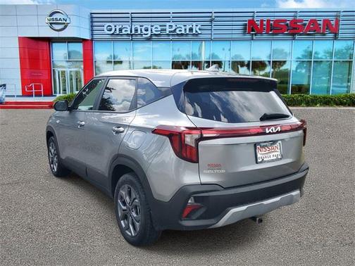 2024 Kia Seltos LX