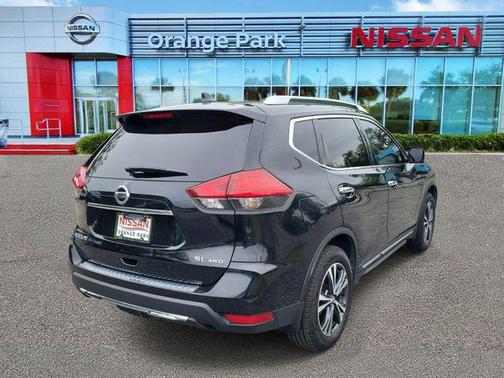 Magnetic Black 2017 Nissan Rogue SL
