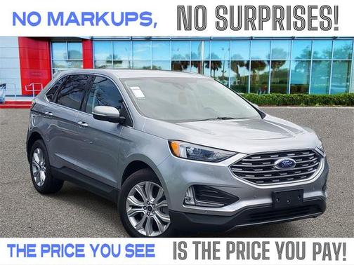 2022 Ford Edge Titanium