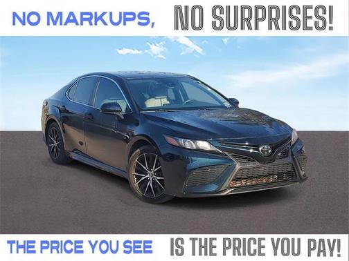 2021 Toyota Camry SE