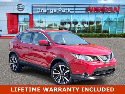 Palatial Ruby 2017 Nissan Rogue Sport SL