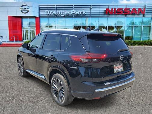 2025 Nissan Rogue Platinum