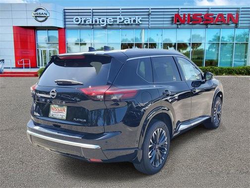 2025 Nissan Rogue Platinum