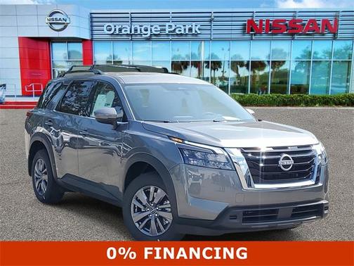 2025 Nissan Pathfinder SV FWD