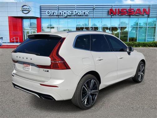2019 Volvo XC60 T6 R-Design
