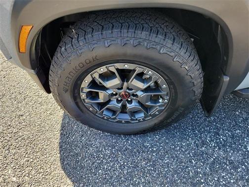 2024 Nissan Frontier PRO-X