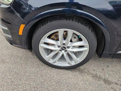 2017 Audi Q7 3.0T Prestige