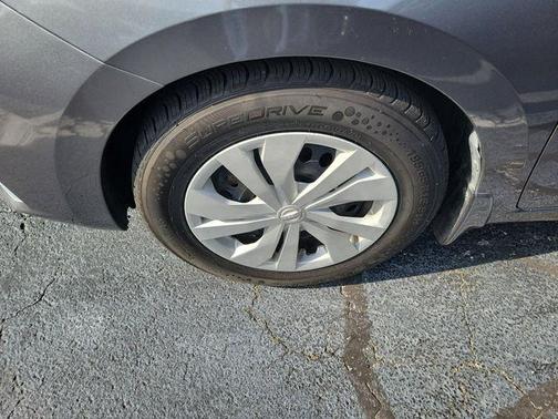 Gun Metallic 2021 Nissan Versa 1.6 S
