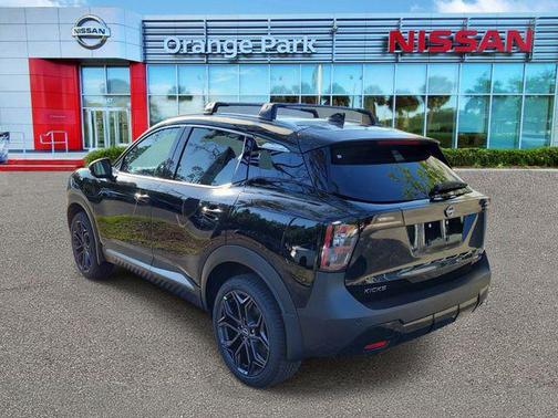 Super Black 2026 Nissan Kicks SR
