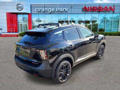 Super Black 2026 Nissan Kicks SR