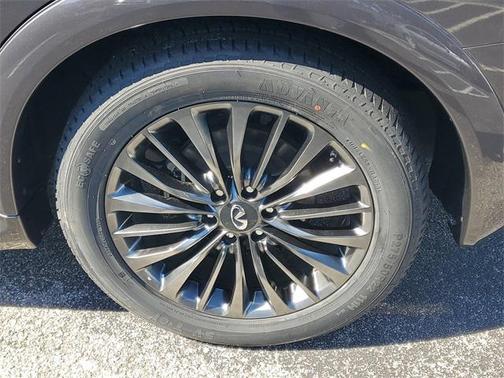 2022 INFINITI QX80 PREMIUM SELECT