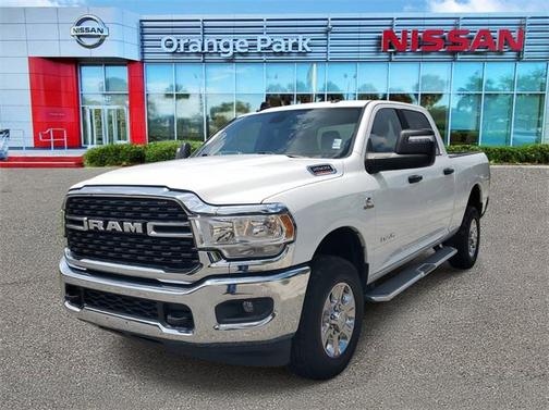 2023 RAM 2500 Big Horn Crew Cab 4x4 6'4' Box