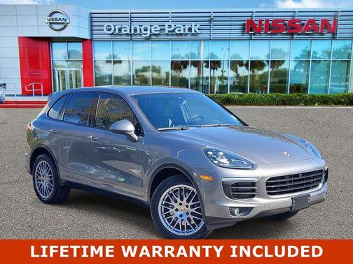 2016 Porsche Cayenne Cayenne