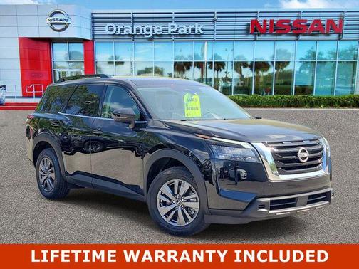 Super Black 2025 Nissan Pathfinder SV FWD
