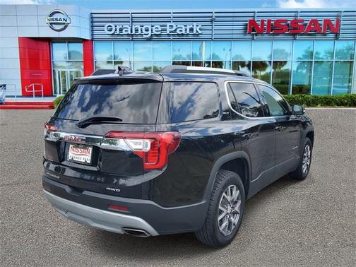 2023 GMC Acadia AWD SLT
