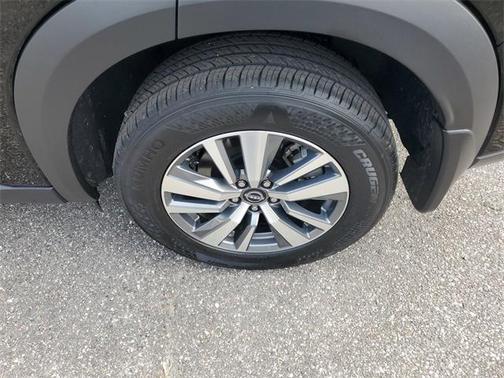 2024 Nissan Pathfinder SL 4WD