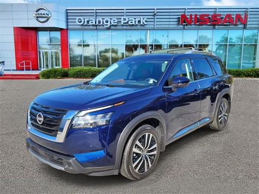 2023 Nissan Pathfinder Platinum 4WD