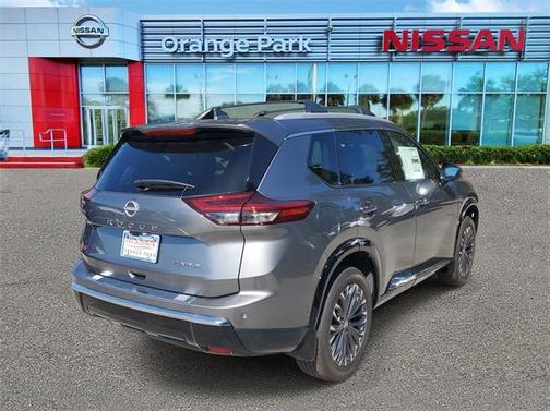 2025 Nissan Rogue Platinum