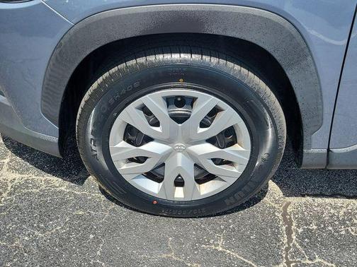 Celestite 2022 Toyota Corolla Cross L