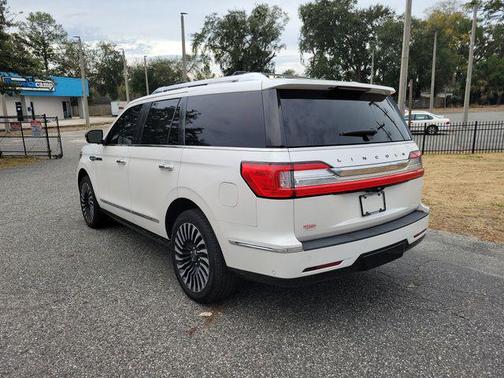 2018 Lincoln Navigator Black Label