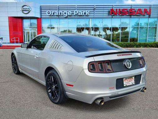 INGOT SILVER METALLIC 2014 Ford Mustang V6
