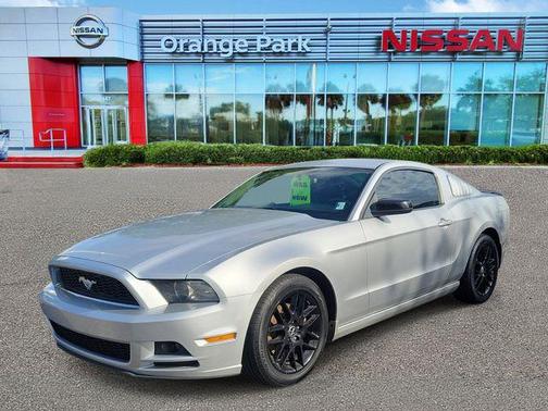 INGOT SILVER METALLIC 2014 Ford Mustang V6