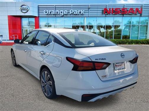 2025 Nissan Altima 2.5 SL