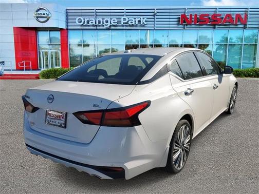 2025 Nissan Altima 2.5 SL