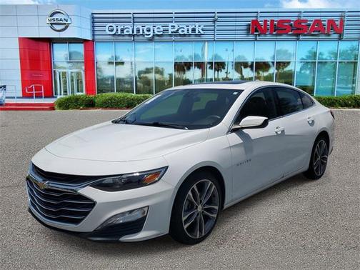 2022 Chevrolet Malibu FWD LT