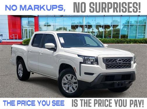 2023 Nissan Frontier SV