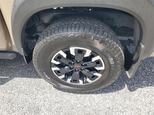 2022 Nissan Frontier PRO-X