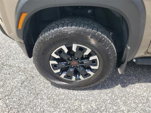 2022 Nissan Frontier PRO-X