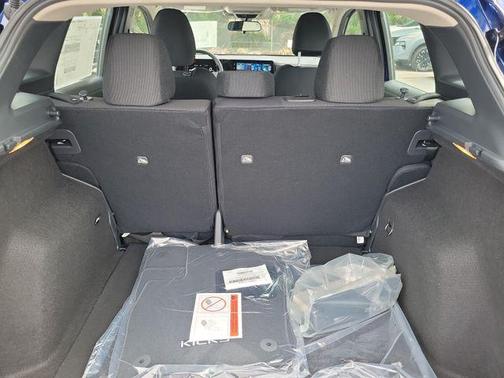 Deep Blue Pearl 2026 Nissan Kicks S