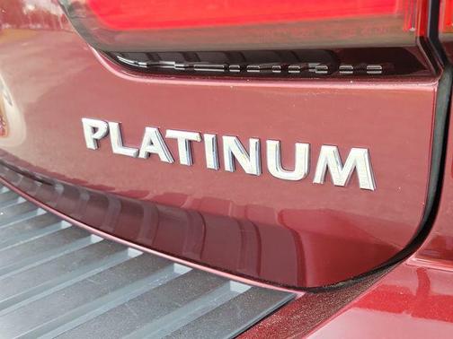 2023 Nissan Armada Platinum 2WD