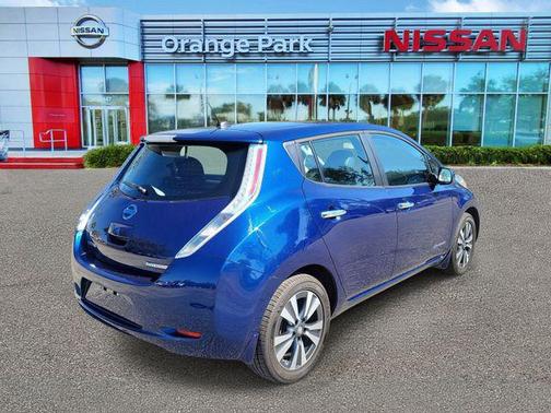 2017 Nissan Leaf SL