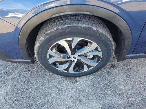 2022 Subaru Outback Touring