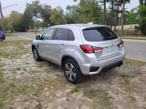 Alloy Silver Metallic 2024 Mitsubishi Outlander Sport 2.0 ES