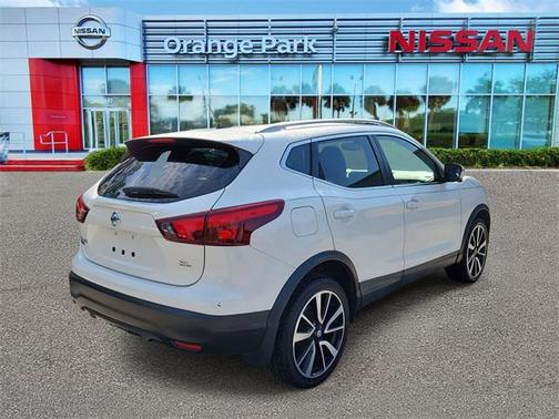 2017 Nissan Rogue Sport SL