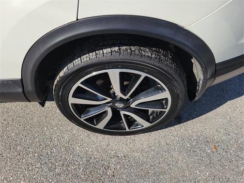 2017 Nissan Rogue Sport SL