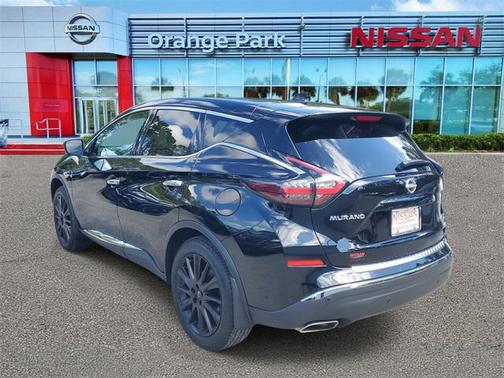 2024 Nissan Murano SL FWD