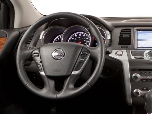 2013 Nissan Murano LE