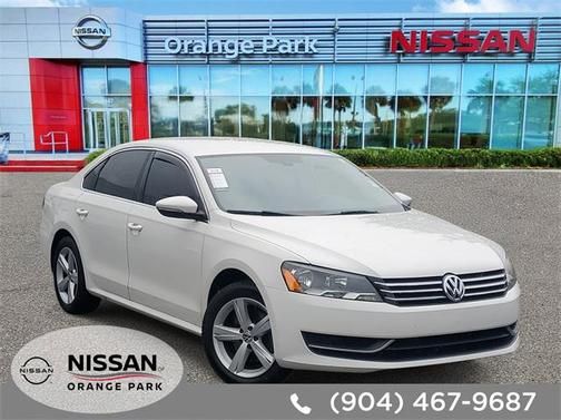 2012 Volkswagen Passat 2.5 SE