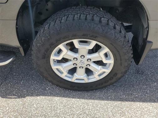 2016 Nissan Titan XD SV