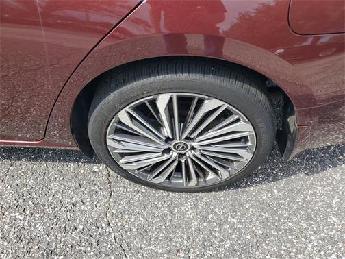2024 Nissan Altima 2.5 SL