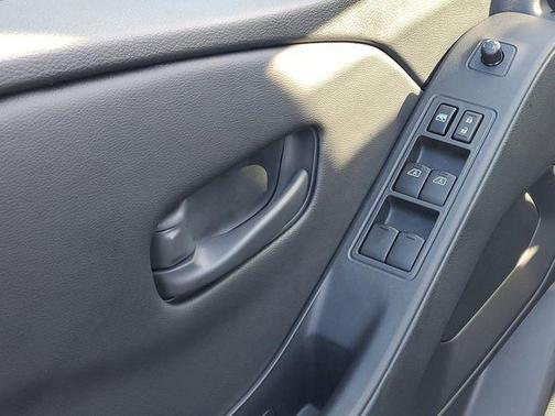 Boulder Gray Pearl 2026 Nissan Frontier SV